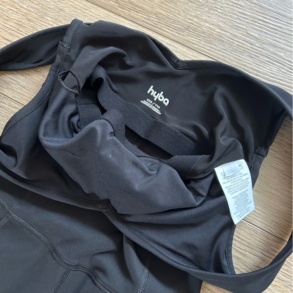 Athletic onesie - Picture 4 of 4